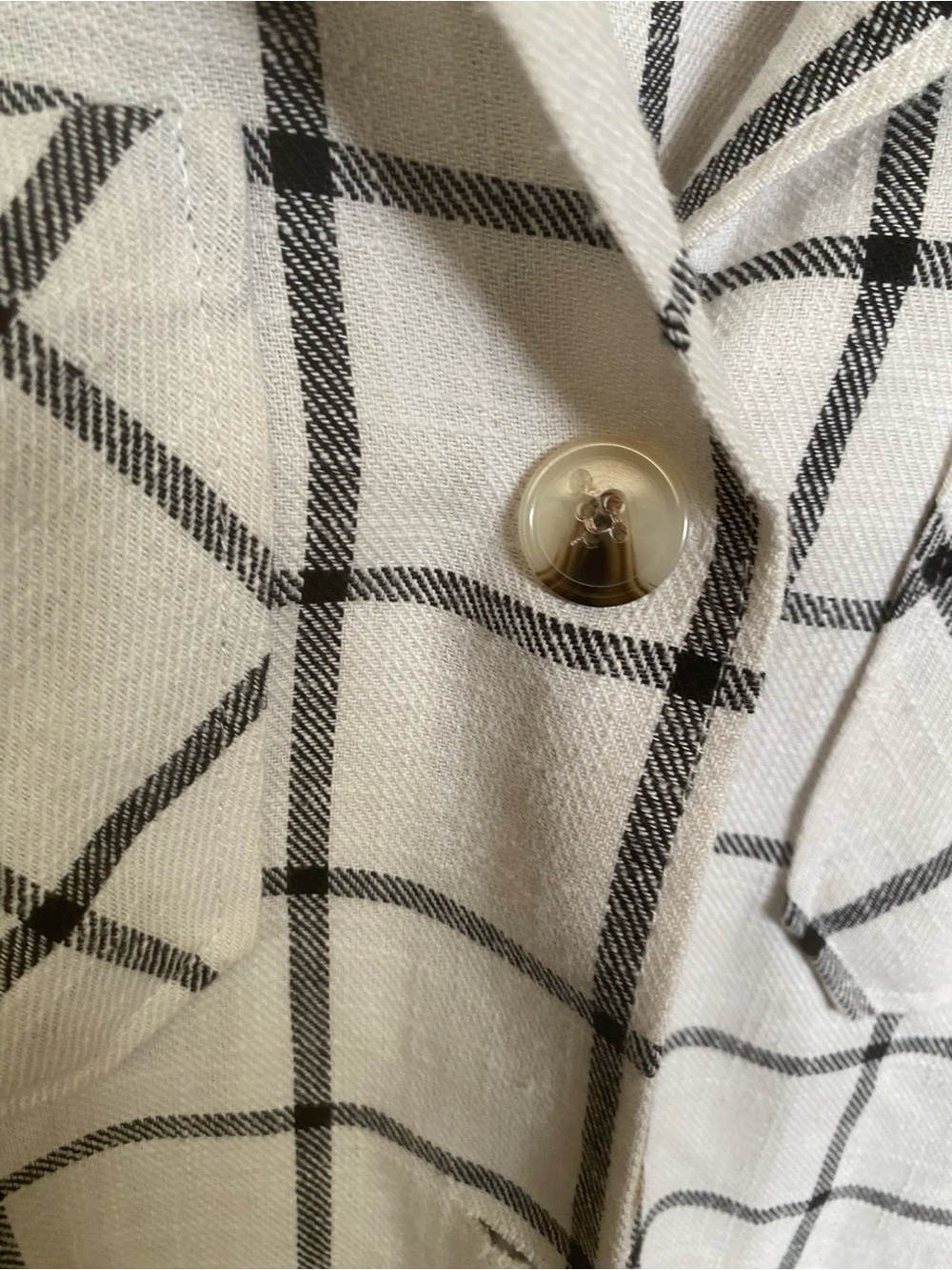 Ashley By 26 International Cream & Black Windowpane Button Jacket - Picture 3 of 6